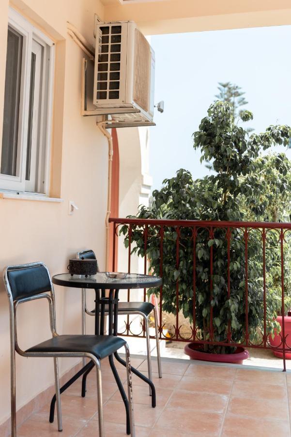 Kosta'S Apartments Vonitsa Exterior photo